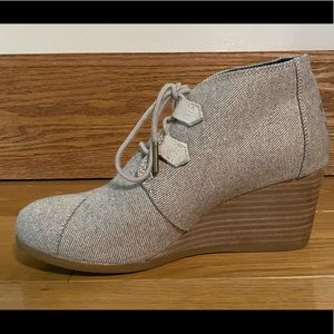 Toms Kala Lace-Up Wedge Bootie in Canvas
